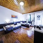 Apartments Vintijan